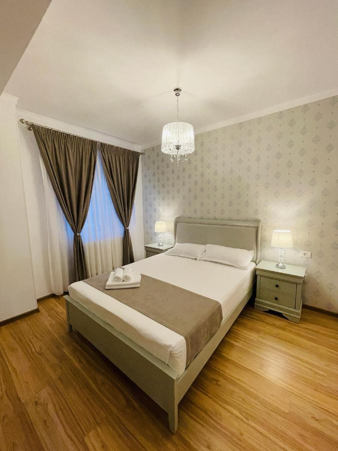 Royal Moonlight Apartment Mamaia Bagian luar foto
